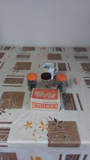 Prodám kořenky+krabičku se svičkami+nalevku