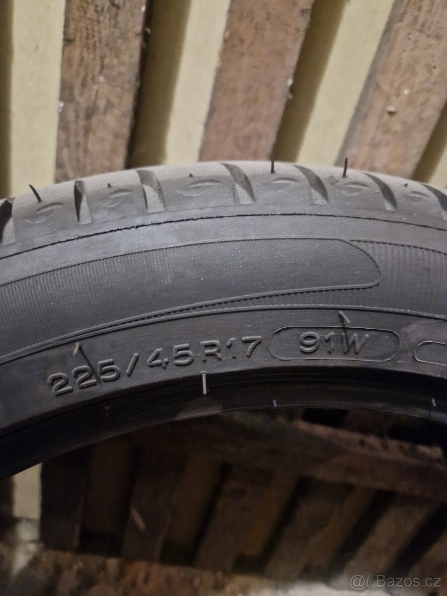 Letní pneumatiky Michelin primacy