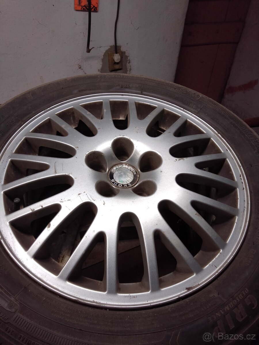 ALU kola Octavia I r 16