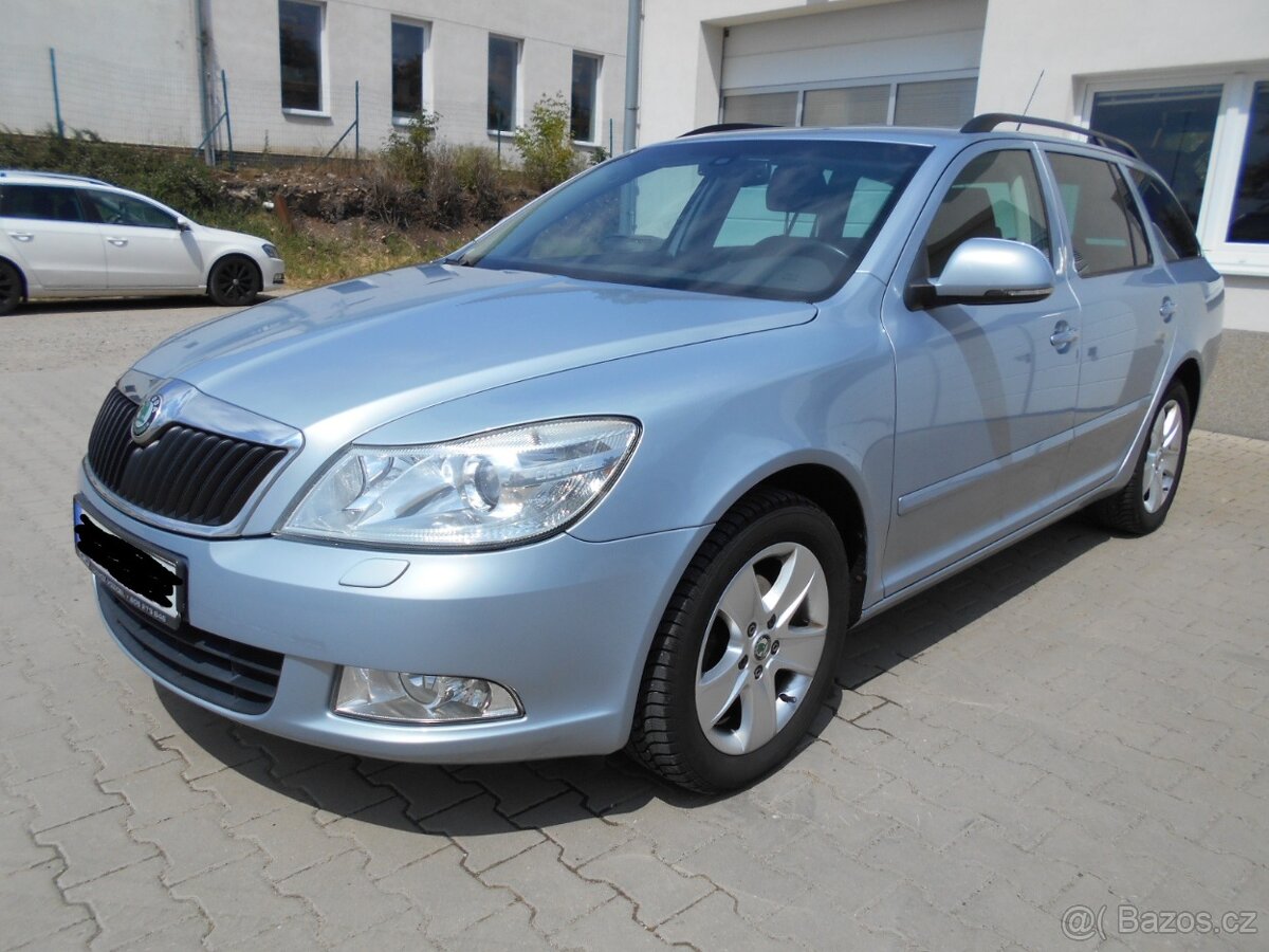 ŠKODA OCTAVIA 2 1.4 TSI 90 KW DSG AUTOMAT R.2009 SERV.KNÍŽKA