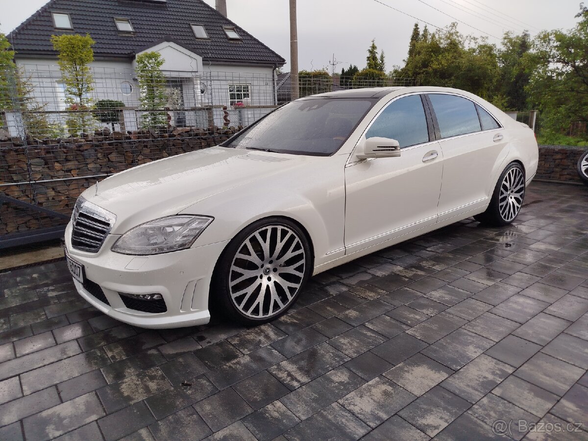 Aku KHAN 21" mercedes w222