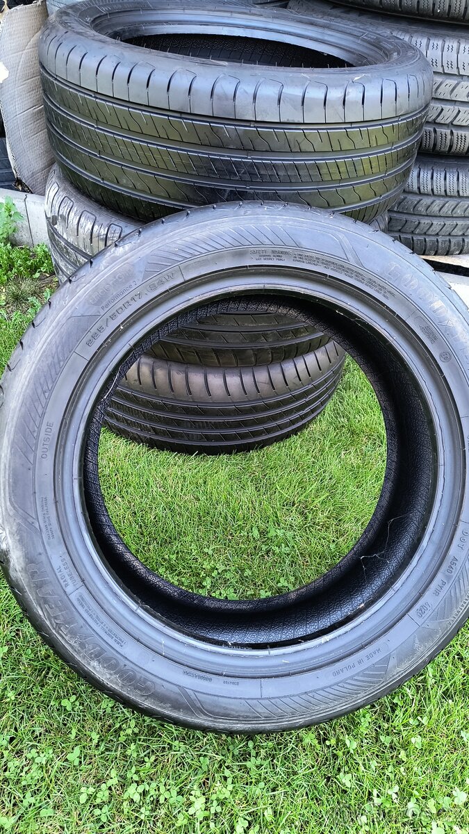 2ks letní pneu 225/50 R17 94W Goodyear