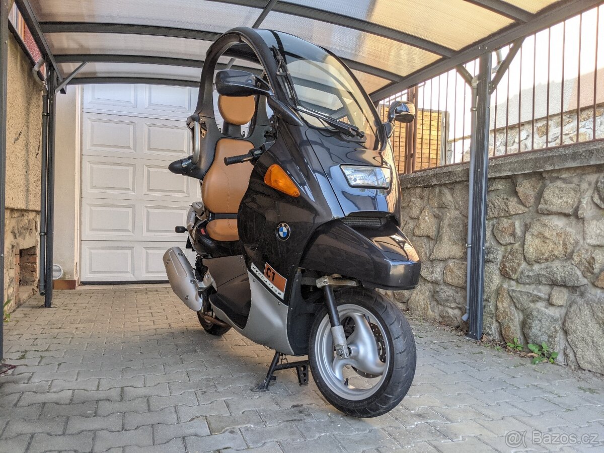 BMW C1 125ccm (verze pro dva cestující)