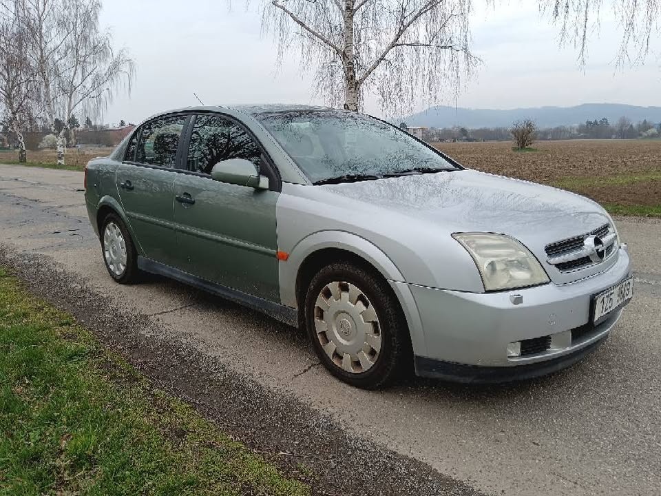 Opel VECTRA BENZÍN 1.8i MANUÁL ROK 2003