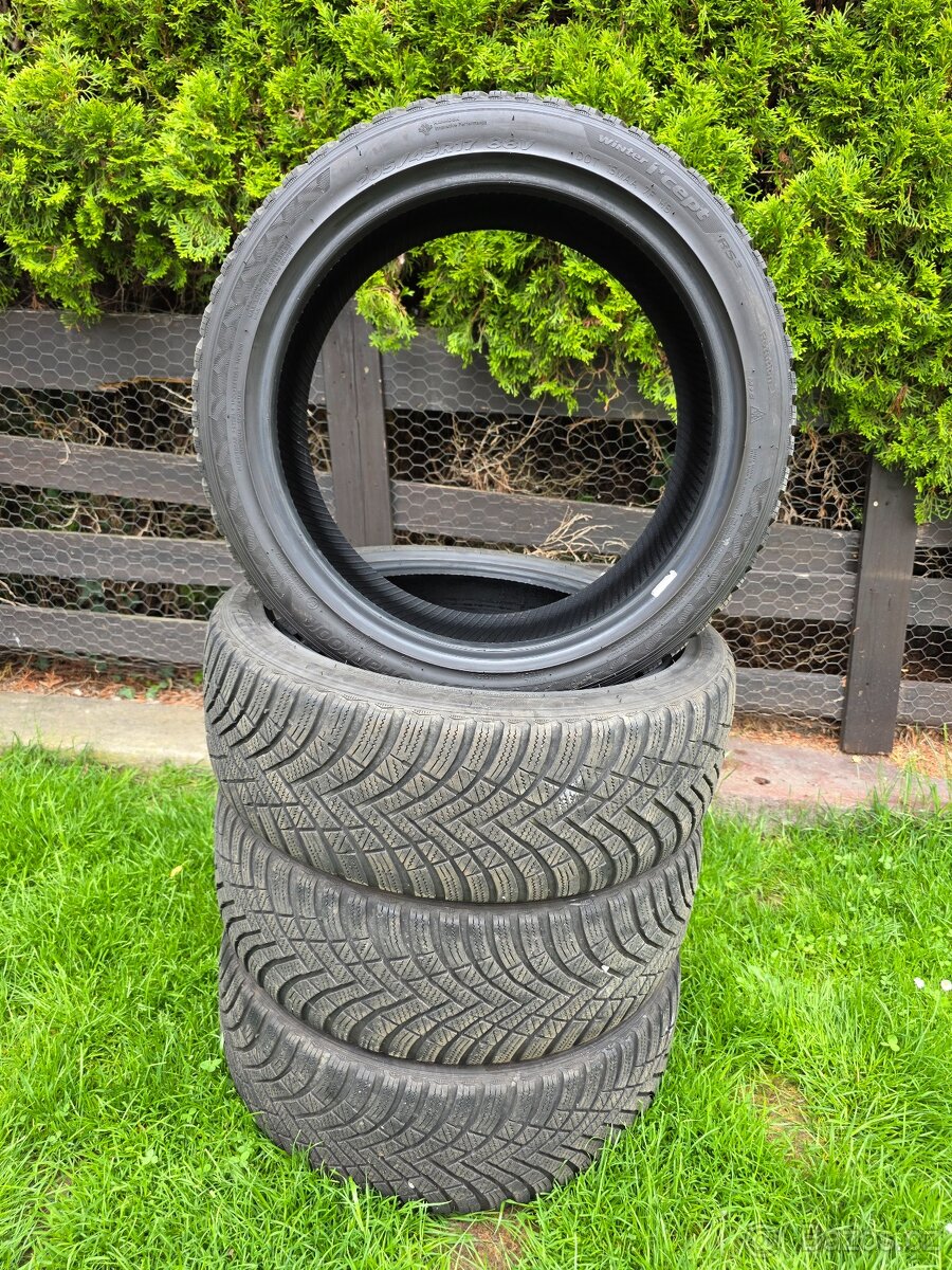 Zimní pneumatiky 205/45/17