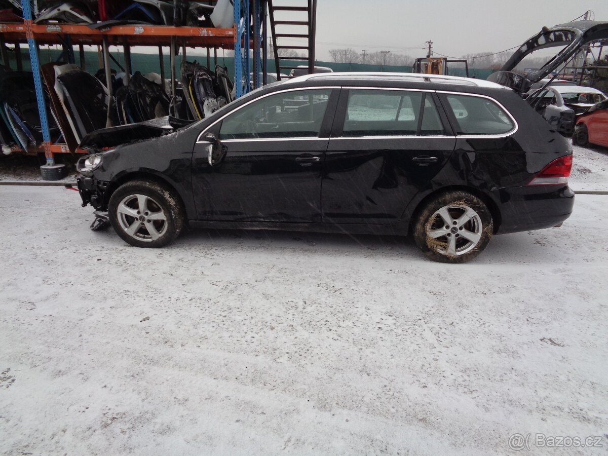 Volkswagen golf 6 kombi 1,6tdi, Rozprodám na náhradní díly