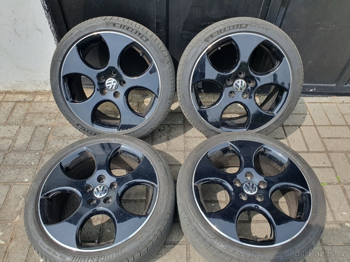 Alu kola vw 5x112 r18 7,5j et51 pneu 225/40/18