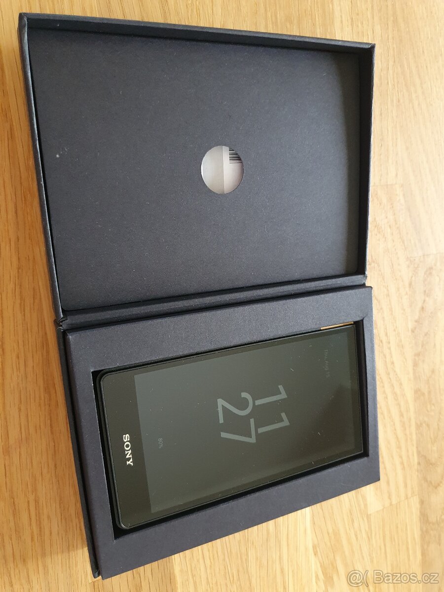 NW-ZX707 Digital Media Player-Walkman Sony