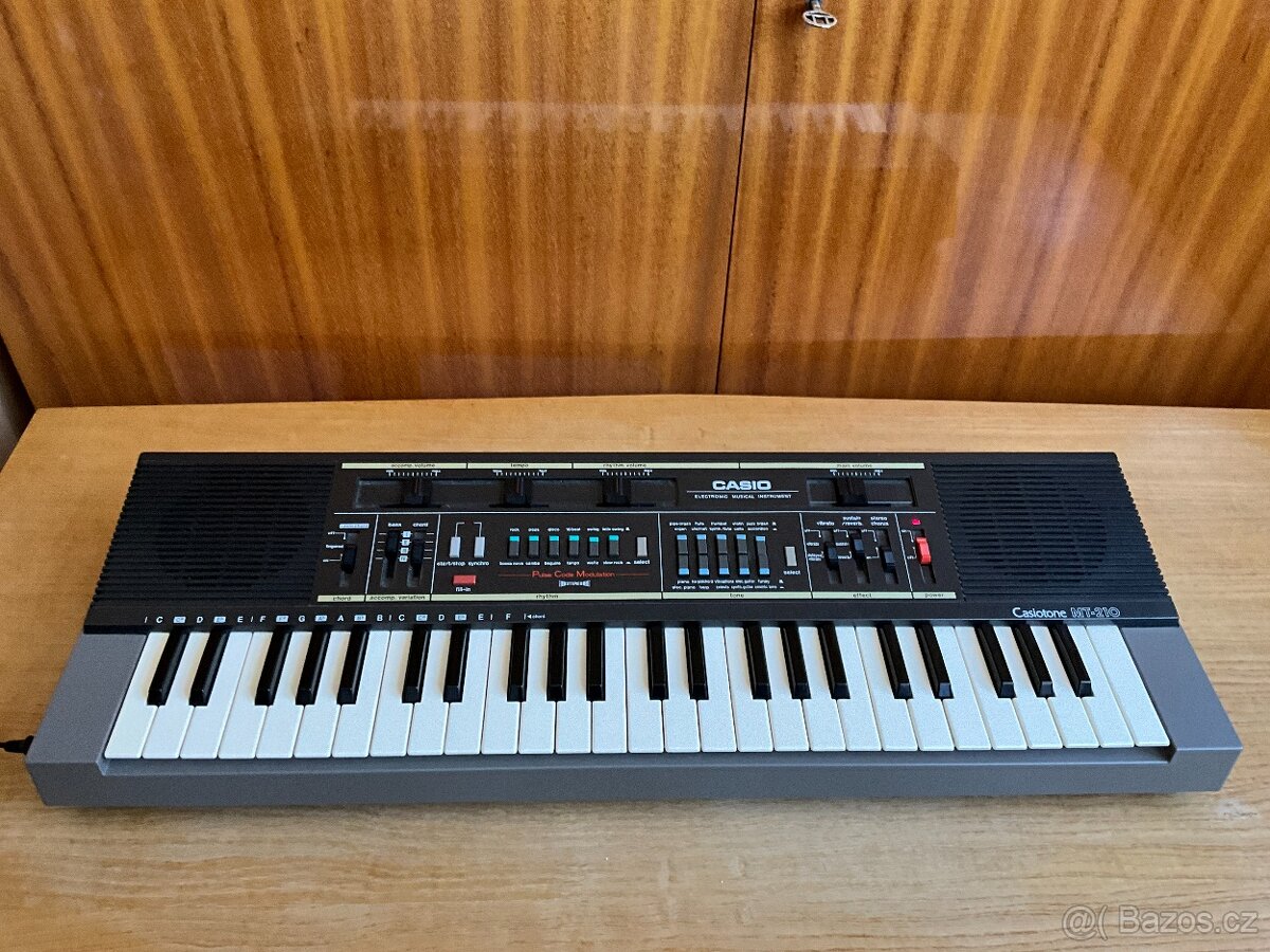 Elektrické klávesy CASIO Casiotone MT-210