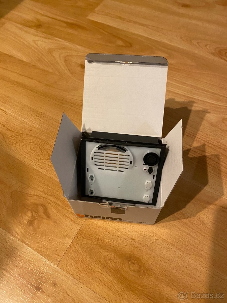 reproduktor Legrand