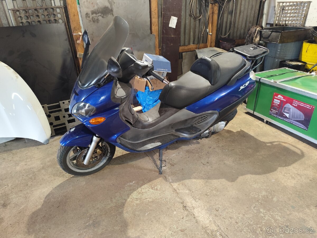 Piaggio X9 125