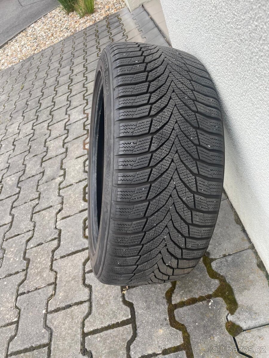 Zimní pneumatiky ve výborném stavu Nexen Winguard