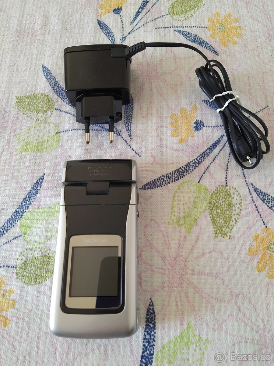 Nokia n90