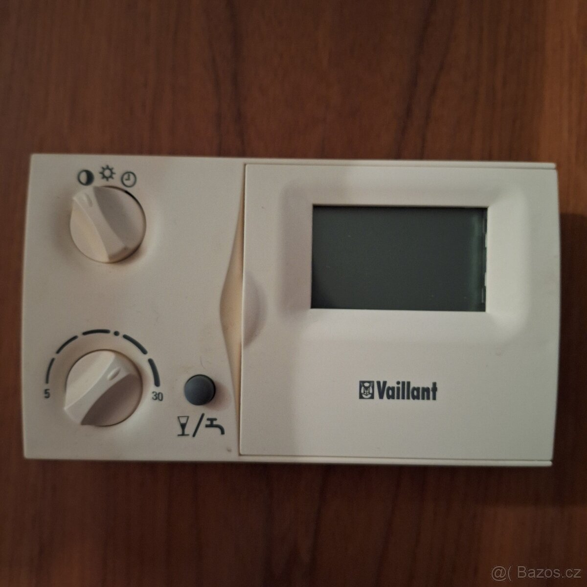 Pokojový termostat Vaillant VRT 390