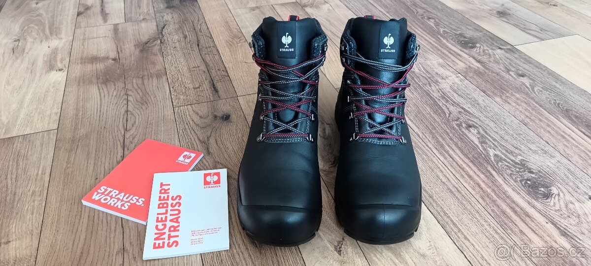 Strauss Umbriel velikost 48