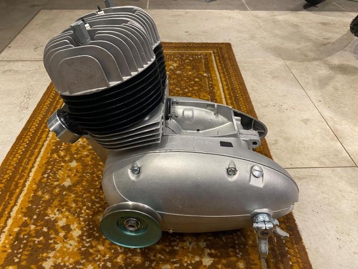 velorex 350 mechanika - kompletní motor po GO