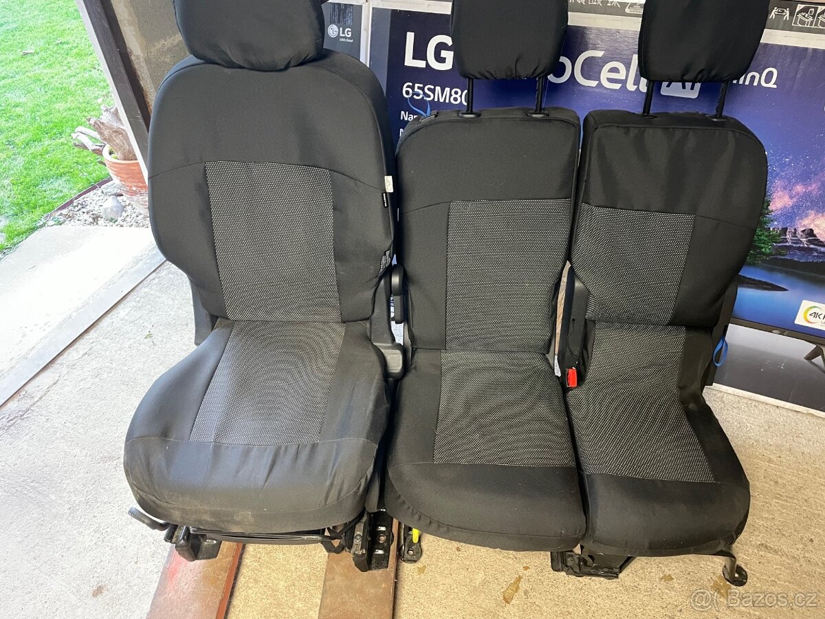 PARTNER, BERLINGO - sedačky