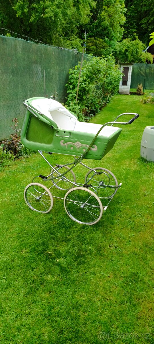 Retro kočárek Gesslein 1975
