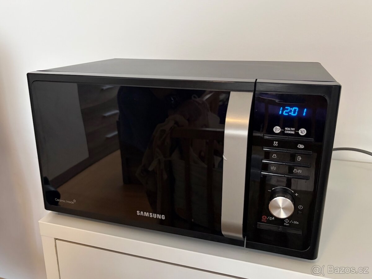 Mikrovlnná trouba Samsung