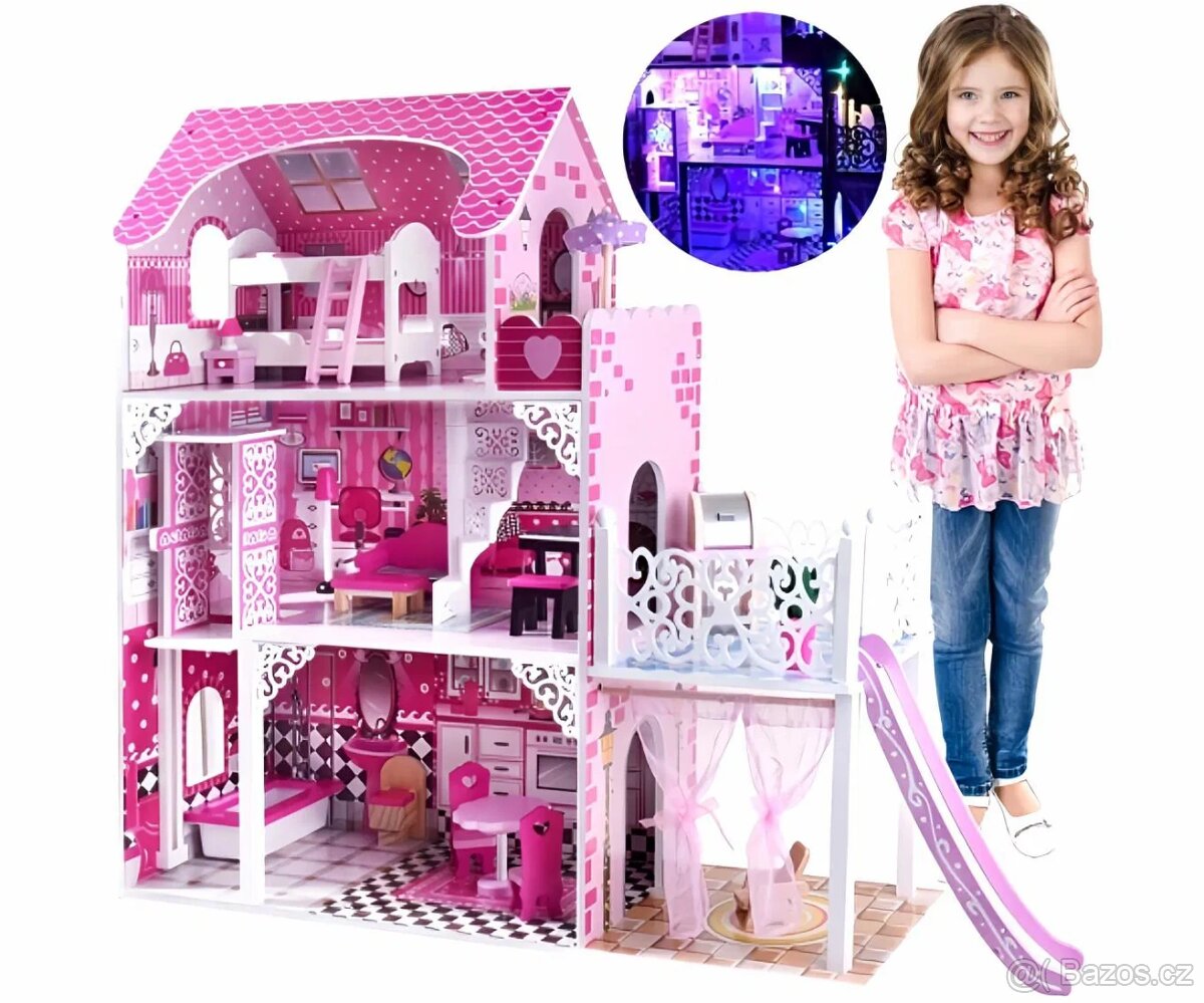 Dřevěný domeček s panenkami, autíčkem a skluzavkou