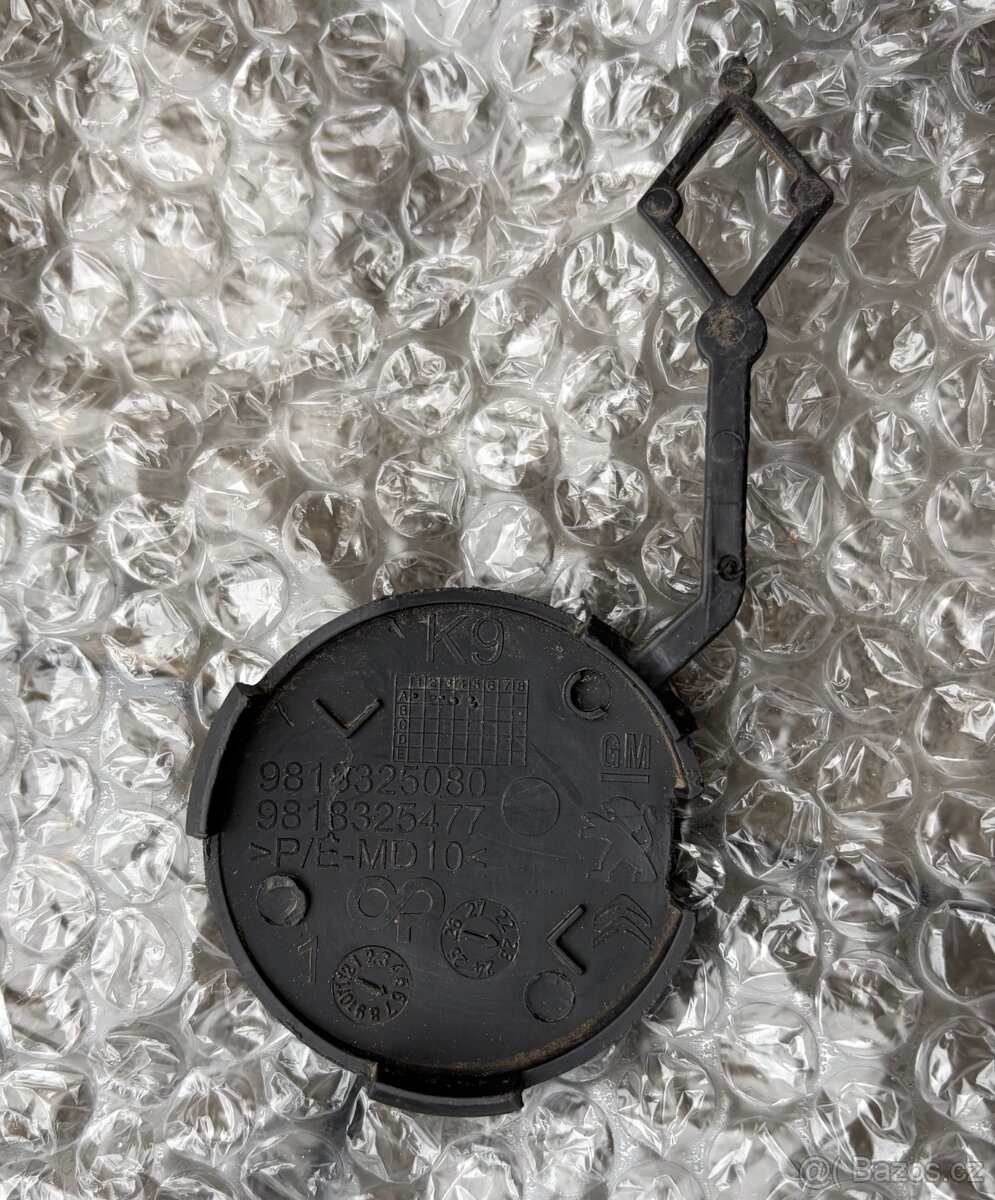 krytka oka - př. nárazníku Berlingo K9, Partner, Combo