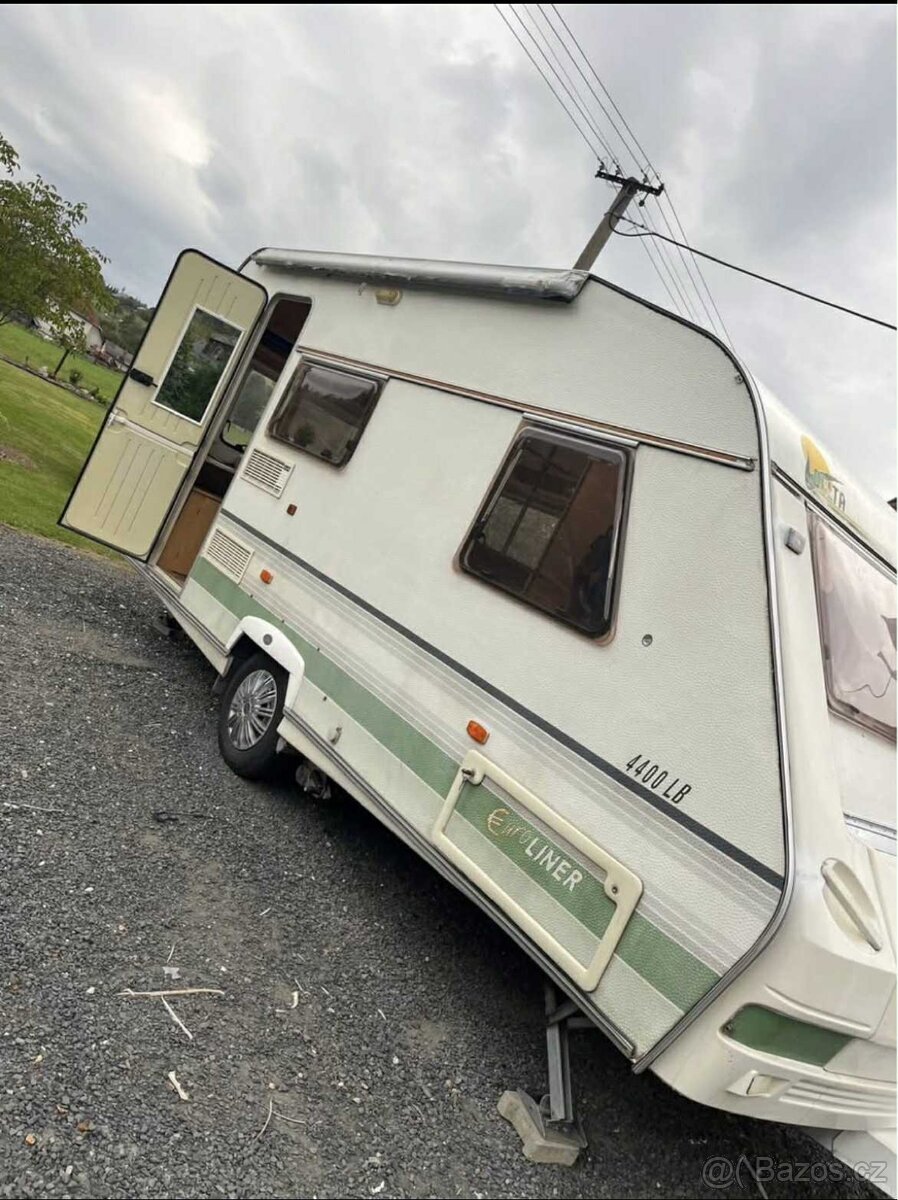 Delta Caravans 443D