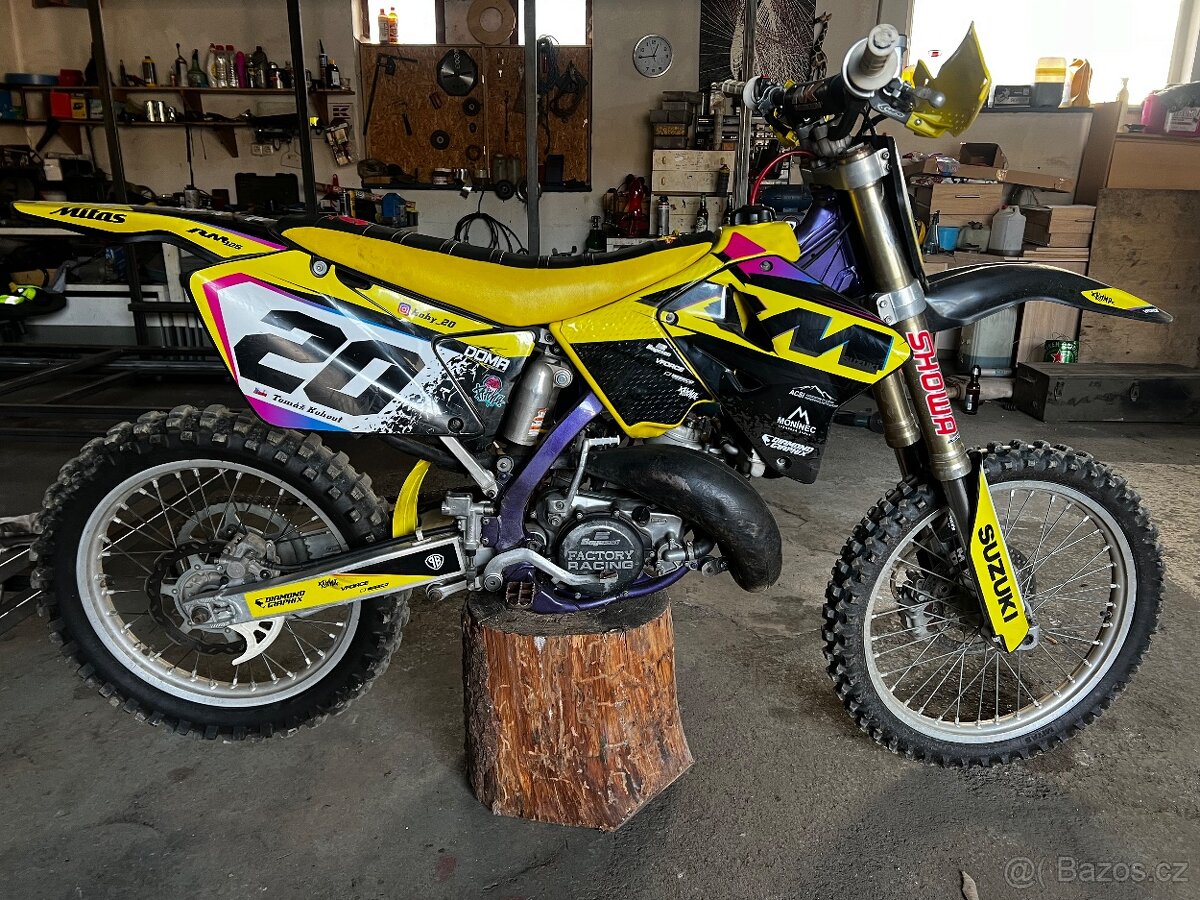 Suzuki RM 125 2008 po renovaci