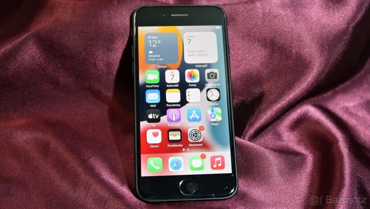 Telefon Apple iPhone 7 128GB MN8L2ZD/A – prasklé sklo