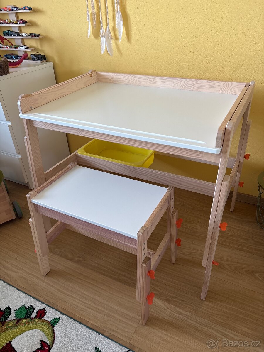 Ikea dětský zvětšovací stůl s lavicí Flisat