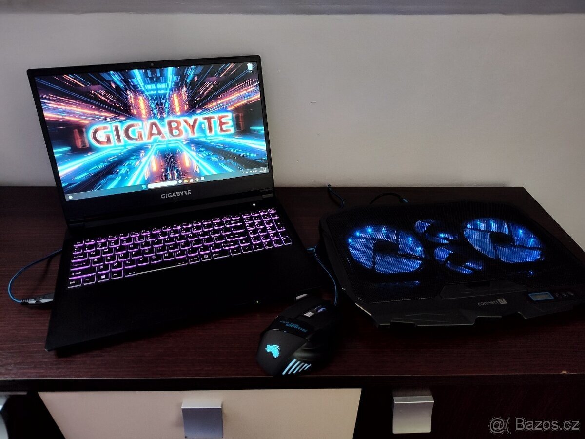 Herní Gigabyte,RTX 3050,i5-6Core-4,5GHz,16gb,M.2+příslušenst