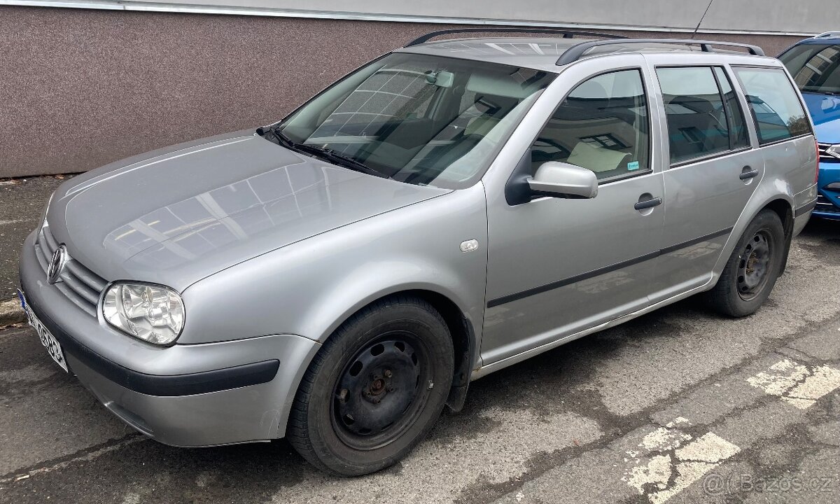 VW Golf 4 1.6 16V 77 KW. Rok 2003. Klima, 4x el.okna…
