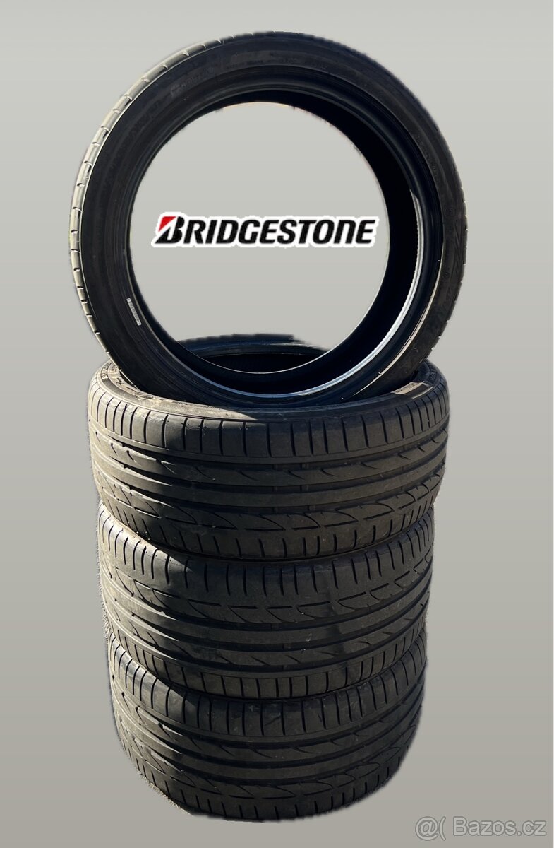 Letní pneu Bridgestone Potenza 225/40 R18 245/35 R18