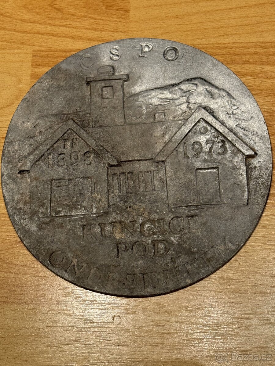 Plaketa z hasičské zbrojnice