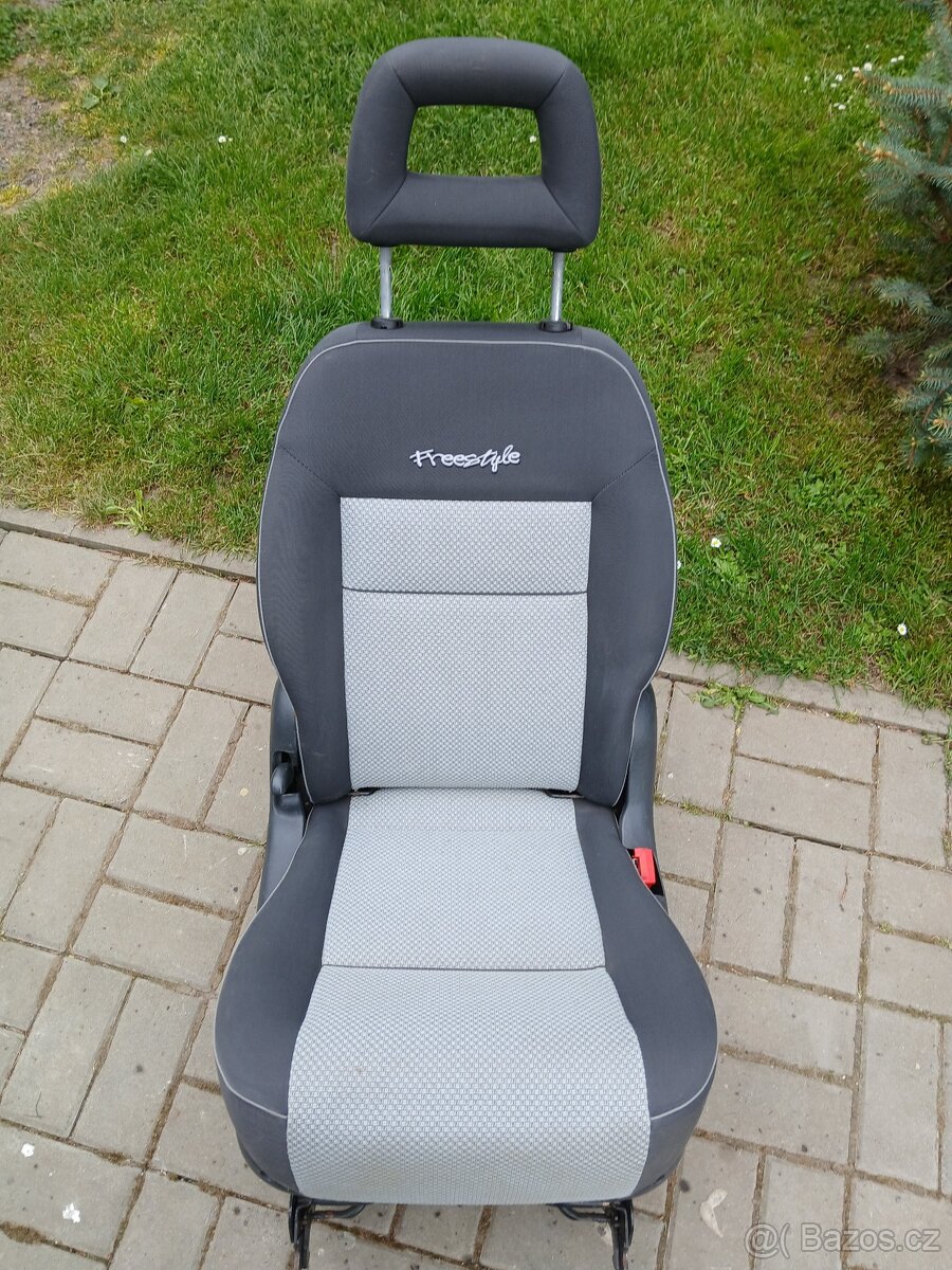 Zadní sedačky na vw sharan, seat alhambra
