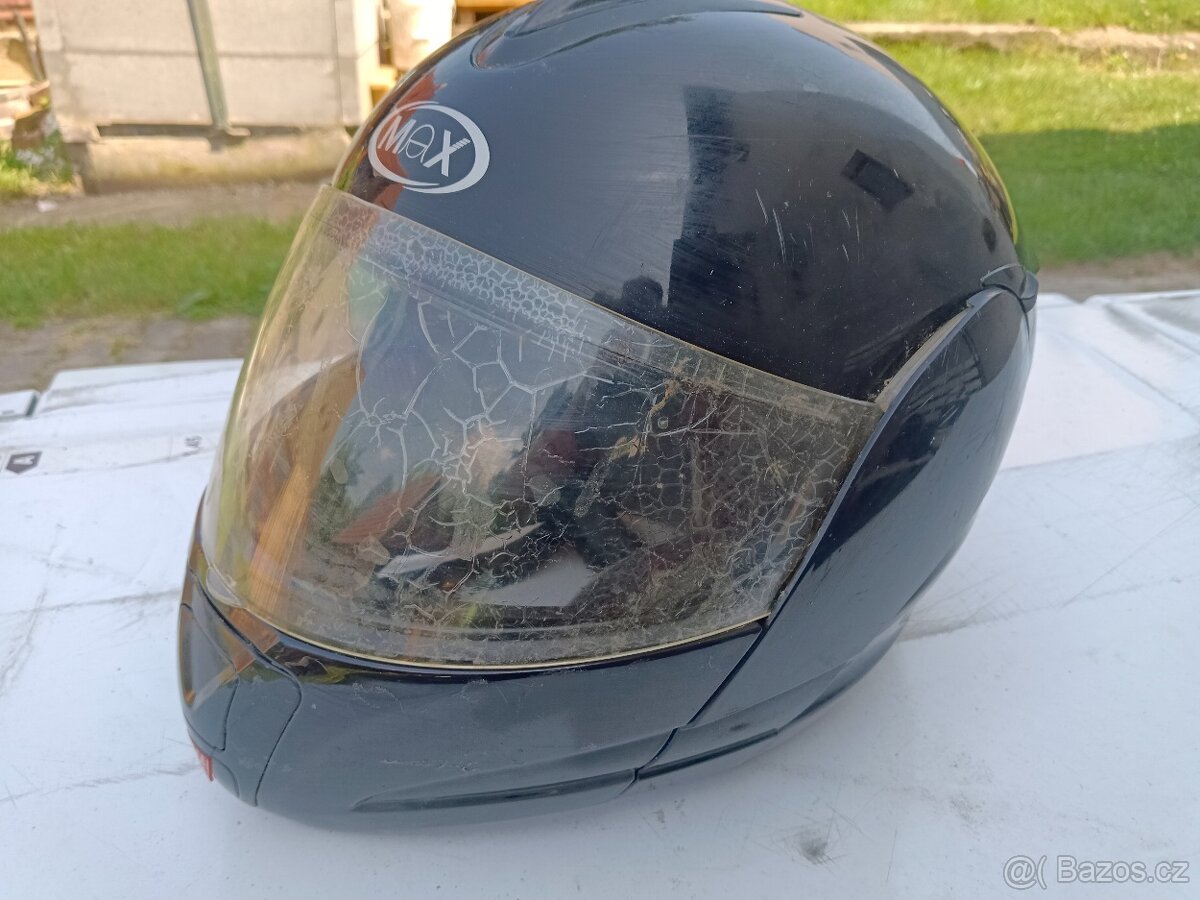 Moto přilba 1