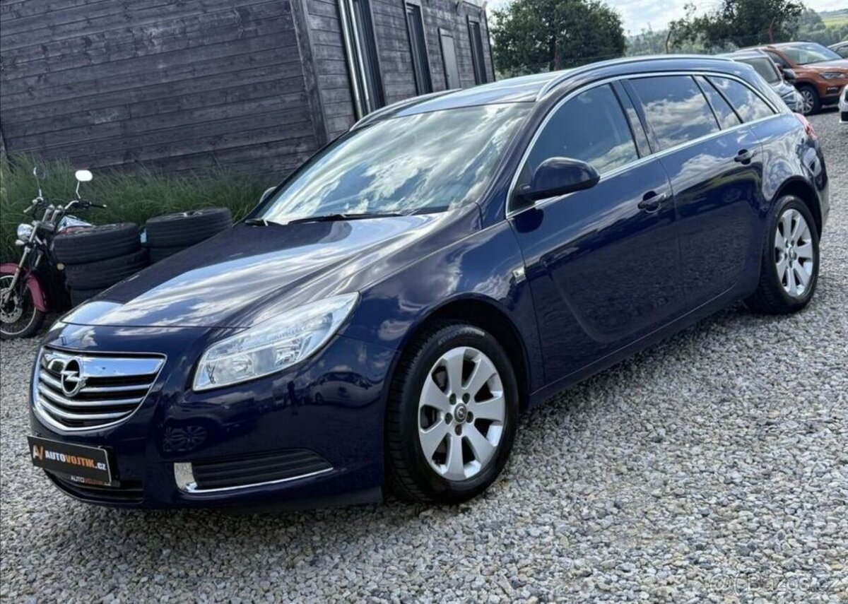 Opel Insignia 1,8 16V DIGIKLIMA 6KVALT 103kW benzín manuál