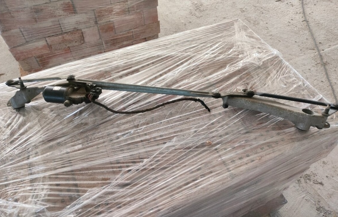 Mechanismus stěračů Mercedes Benz w245