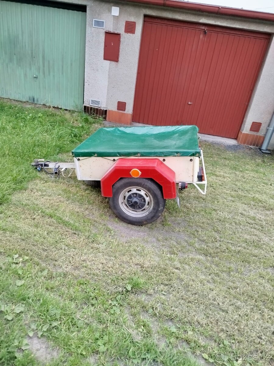 Přívěsný vozík kempik