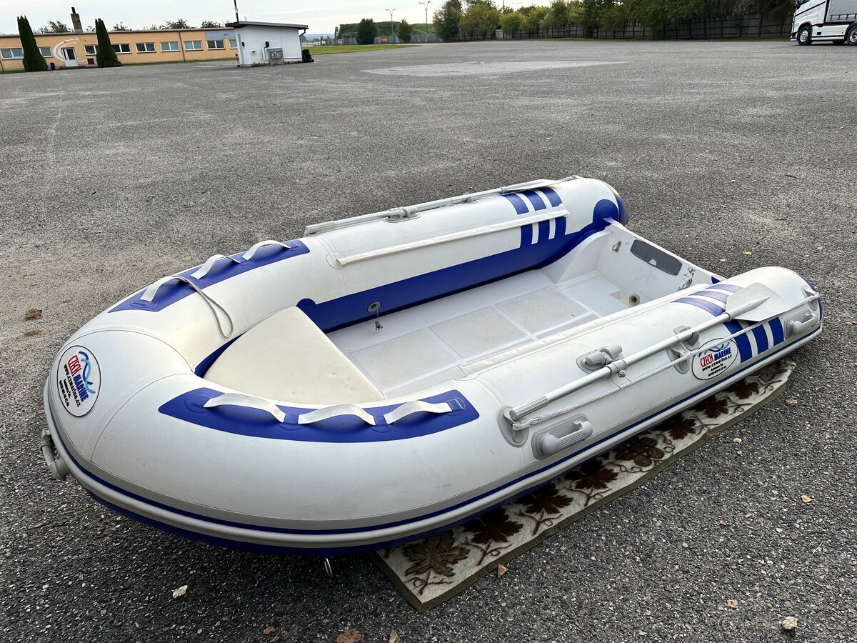 Nafukovací člun RIB 3,3m + motor Selva 5xs