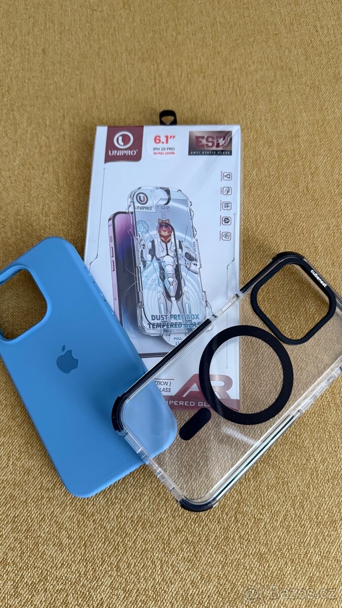 Kryty 2ks +sklo na iPhone 15pro