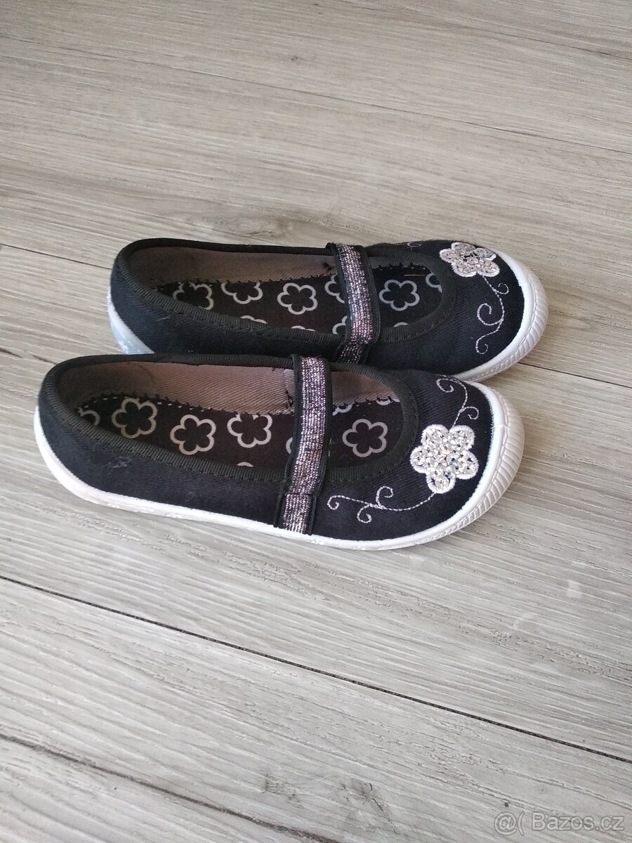 Dívčí balerínky, bačkůrky
