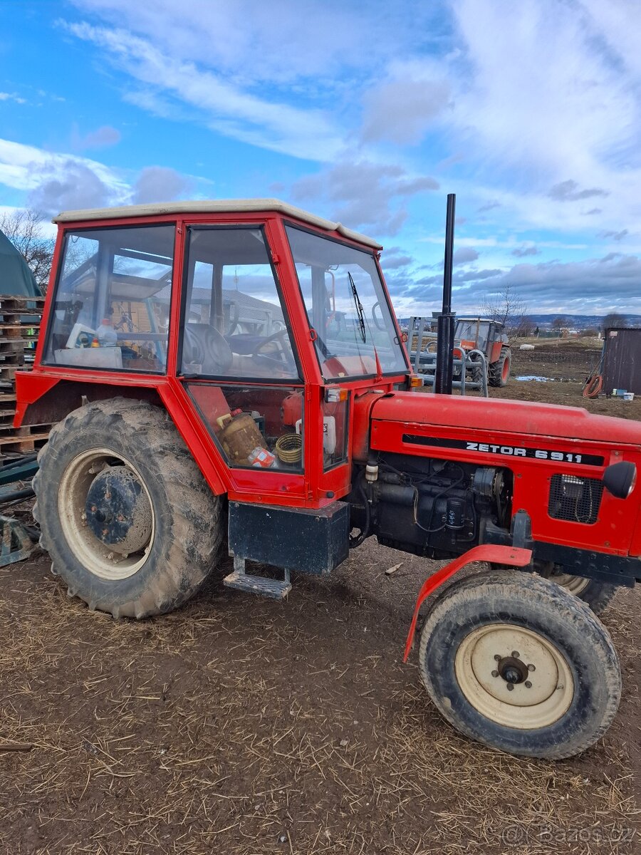 Zetor 5911 (6911)
