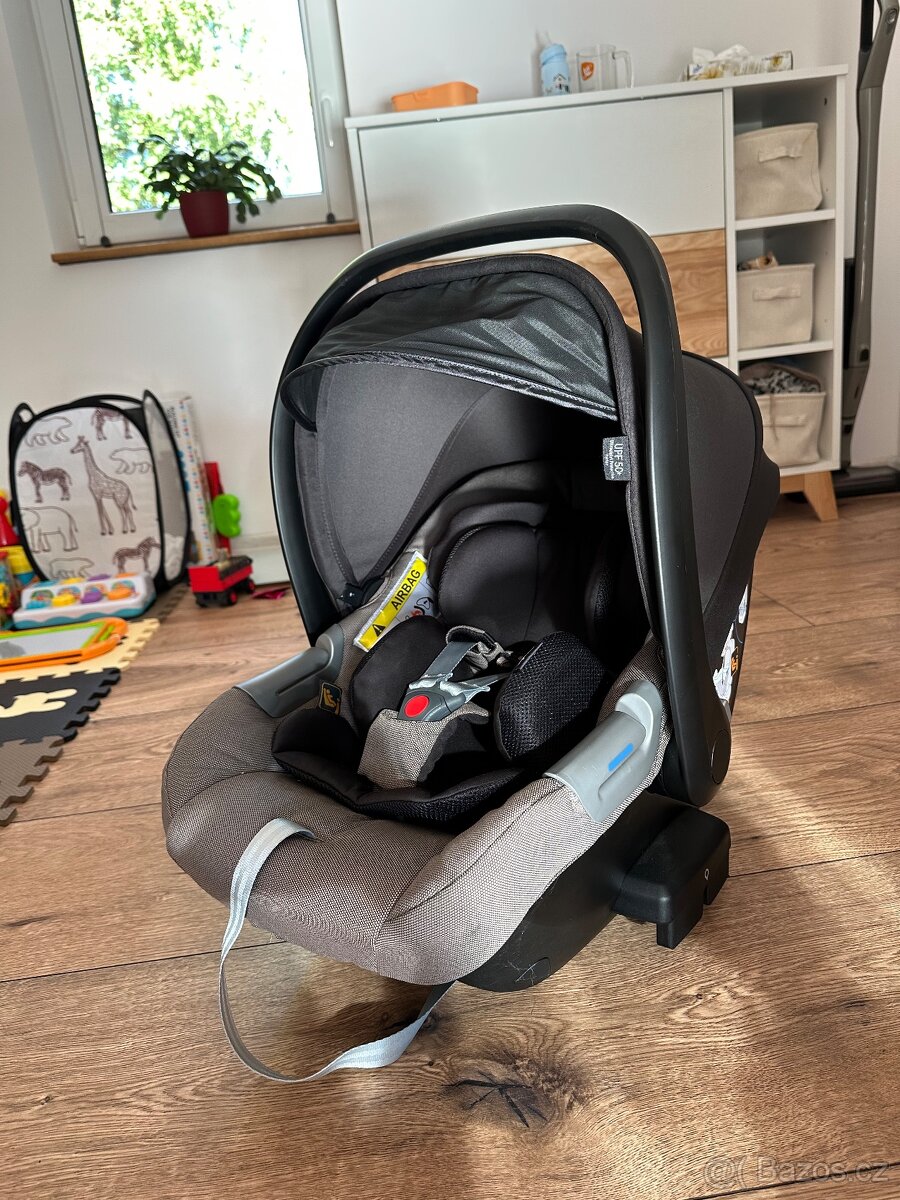 Inglesina Darwin i-Size vajíčko (0–13 kg) - bez základny