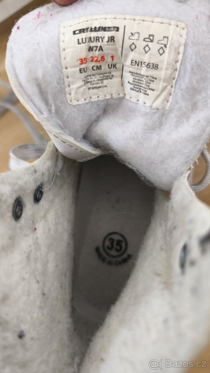 Dětské dívčí brusle velikost 35