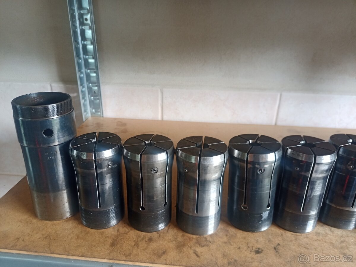 Potahovací kleštiny do podavače