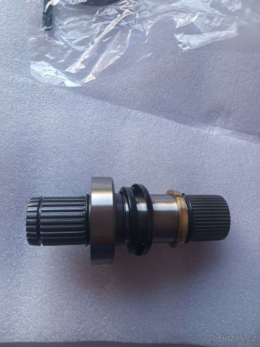 Poloosa T5 1.9TDI /POMOCNÝ HŘÍDEL/ 6BIEG HART 450216