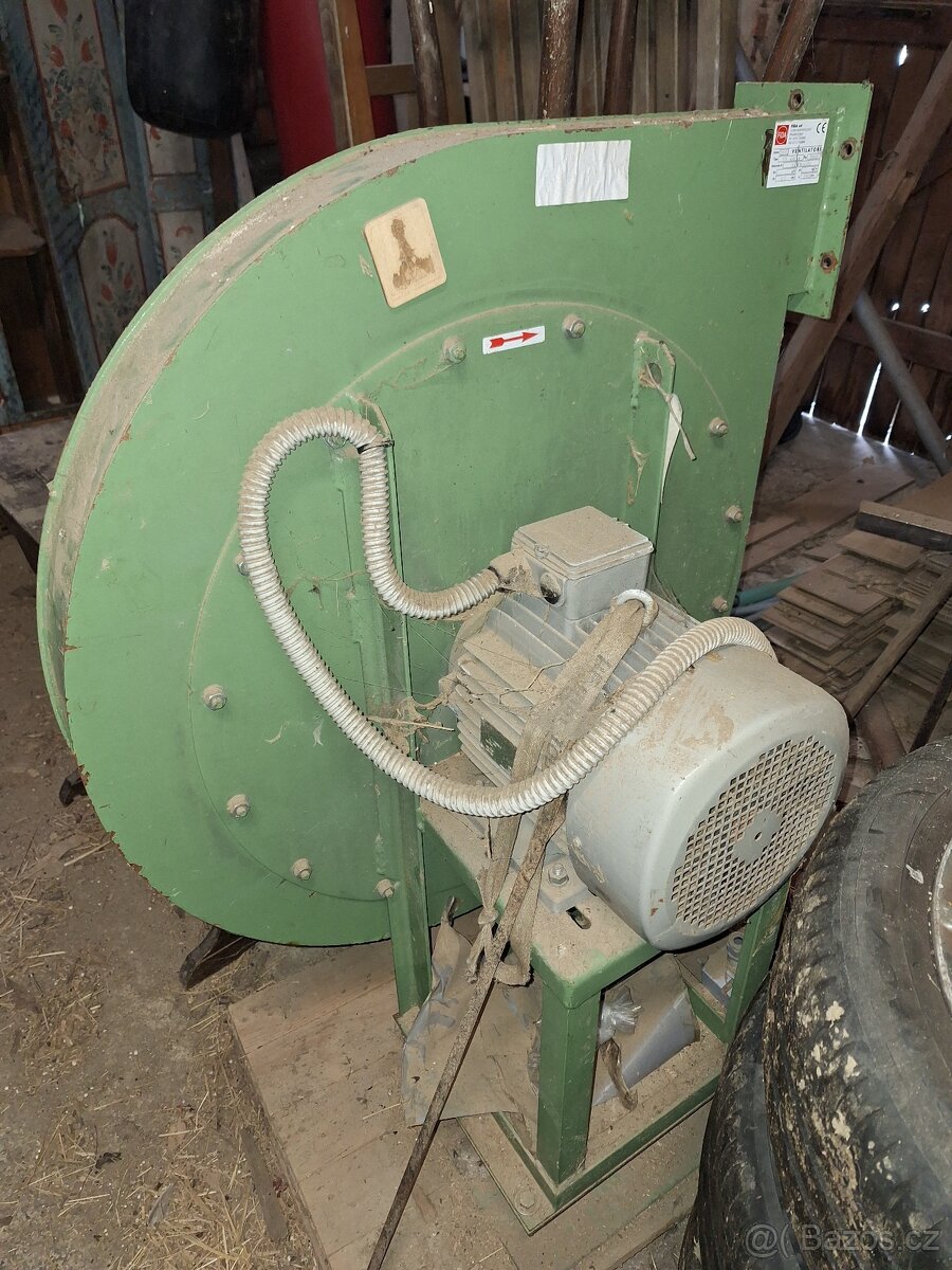 Průmyslový odsávací ventilátor (slimák) – na piliny a prach