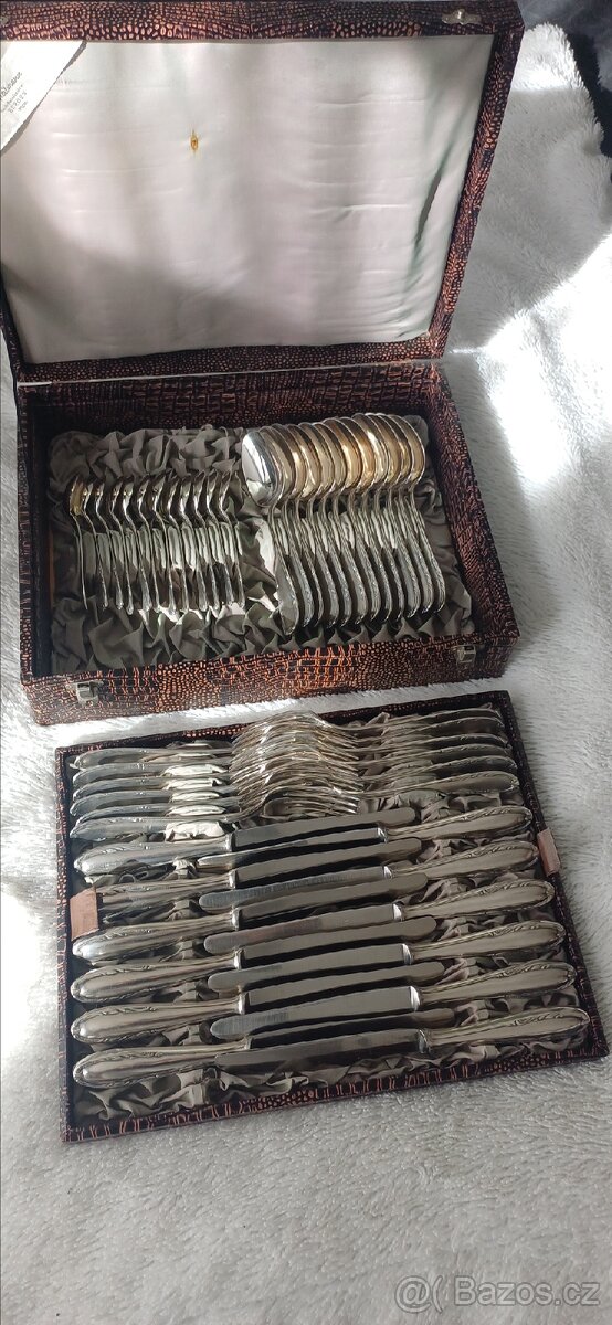 Postříbřená sada příborů 48 kusů