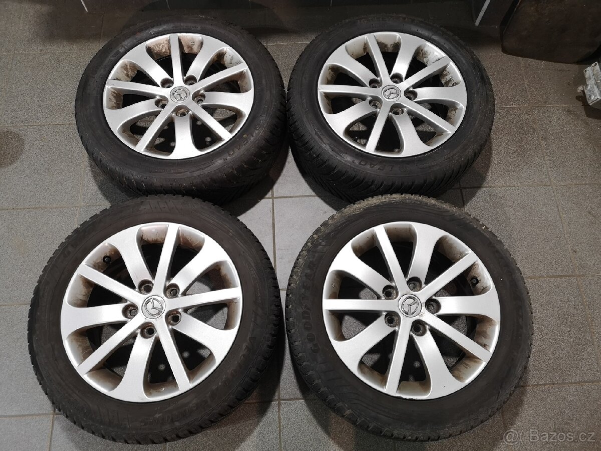 Mazda 6 alu + celoroční 205/55/16.