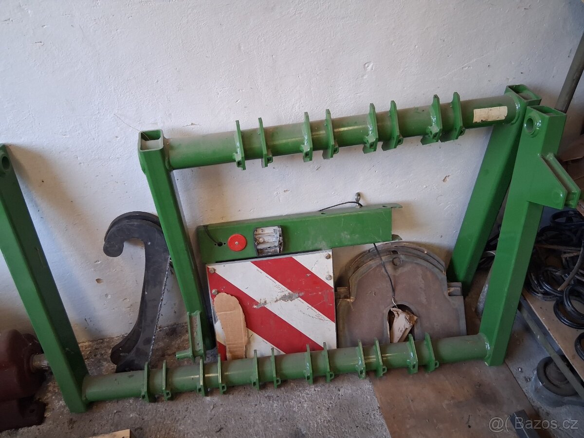 Prodám nosnik jehel na krone lis